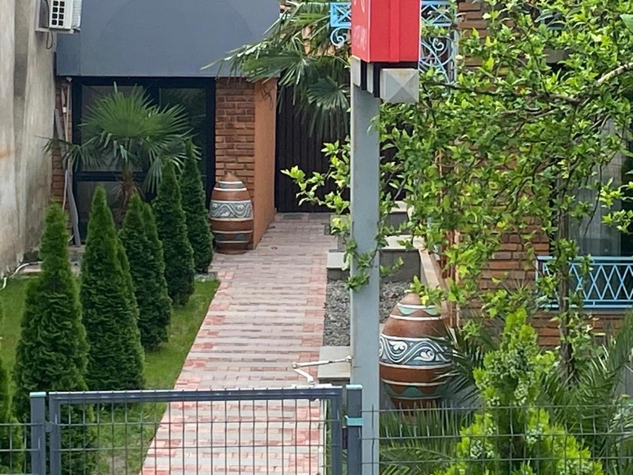 Hotel Varla Kutaisi Exterior foto
